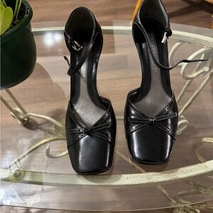 Gianni Bini Black Heeled Shoes